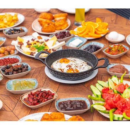 Kervansaray Antique Hotell 4*