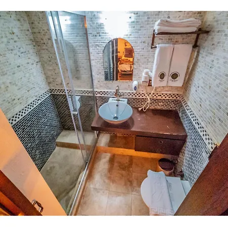 Kervansaray Antique Cesme