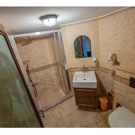 Kervansaray Antique Hotel Cesme