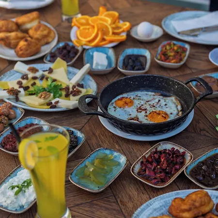 Hotel Kervansaray Antique